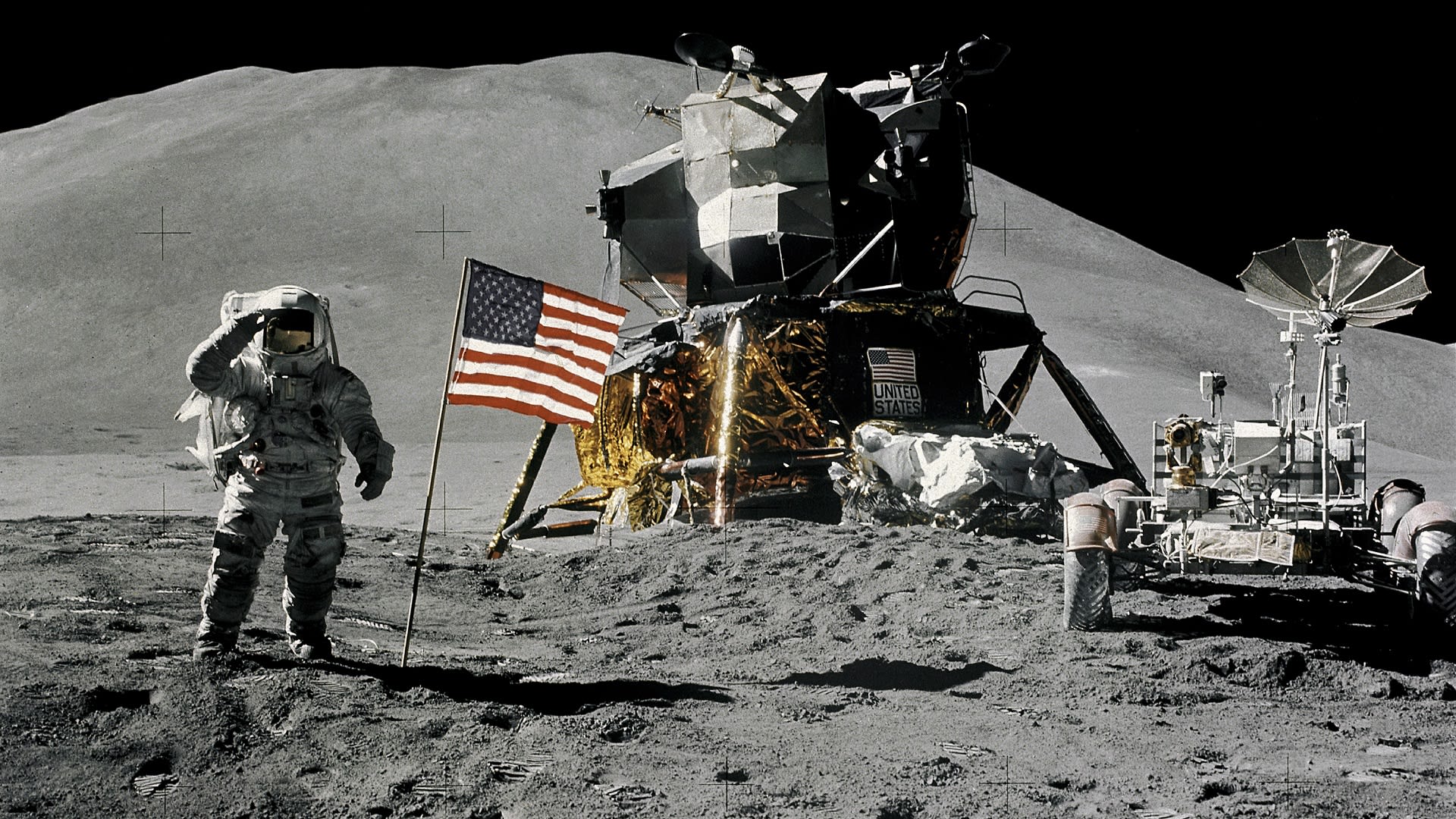 Apollo 15 přistálo na Měsíci v červenci 1971. Šlo o čtvrtý let projektu Apollo, kdy lidé přistáli na Měsíci