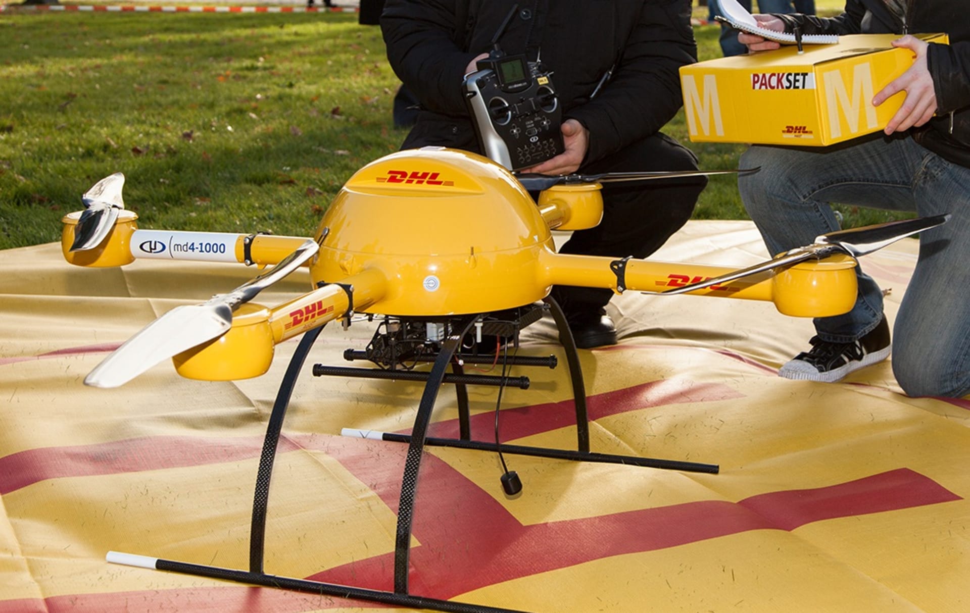 dron - pošťák nedaleké budoucnosti