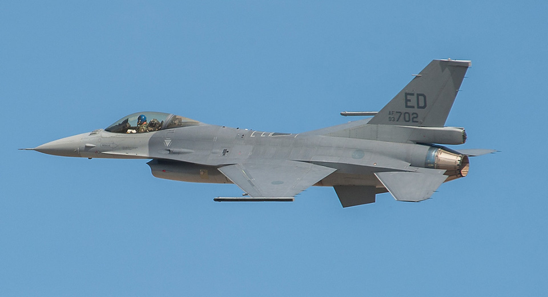 F-16V za letu
