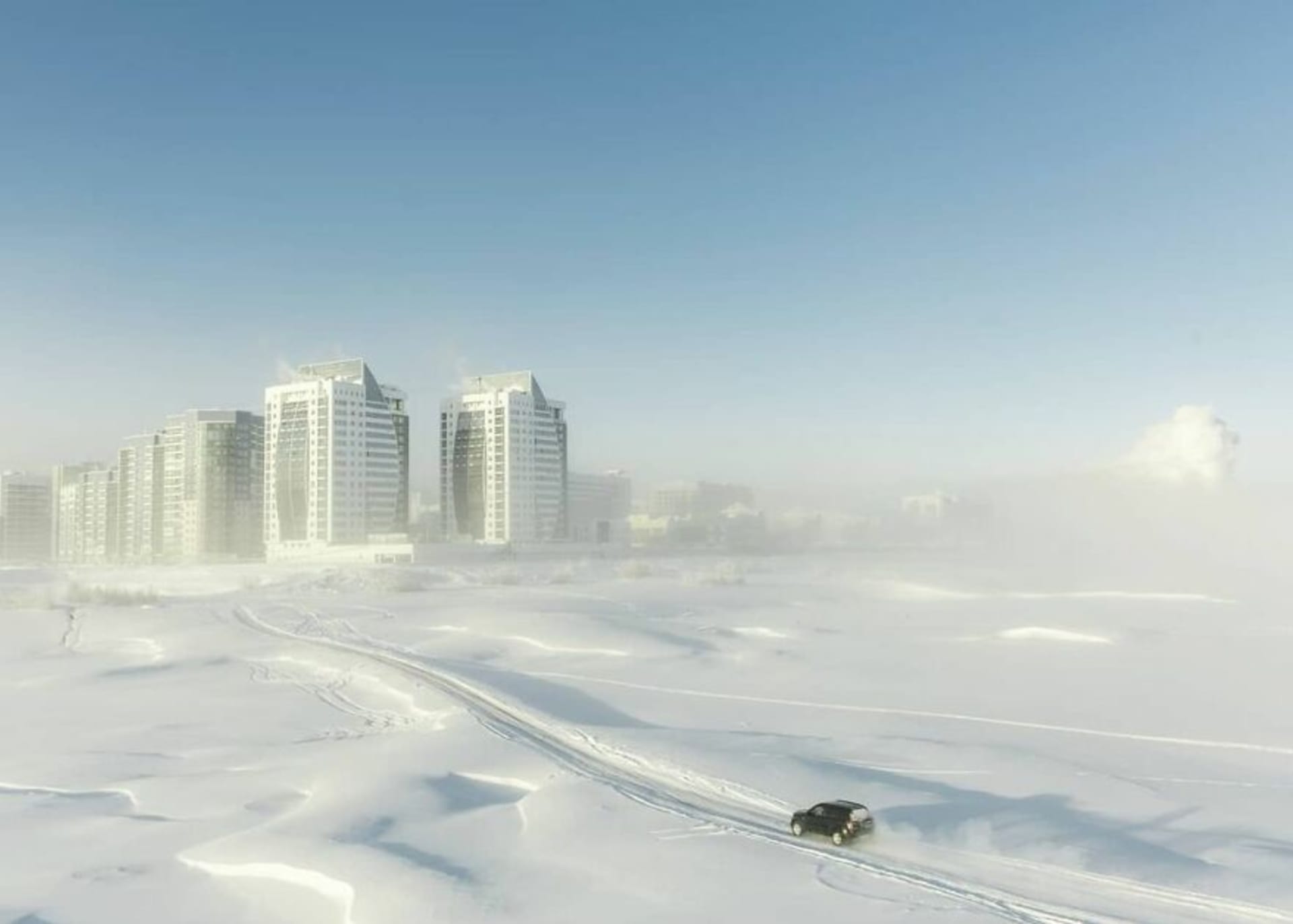 Nová rezidentská sídliště v Jakutsku připomínají záběry z apokalyptického filmu Den poté!