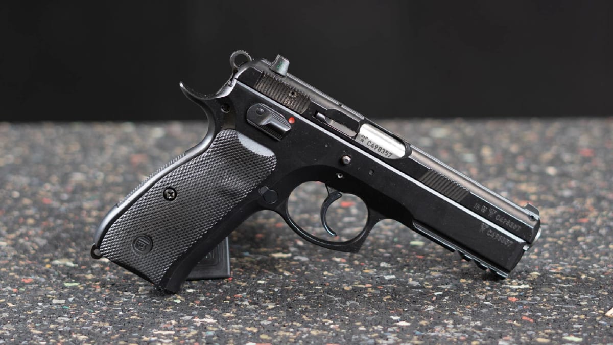 Pistole CZ 75 je druhou nejkopírovanější pistolí na světě