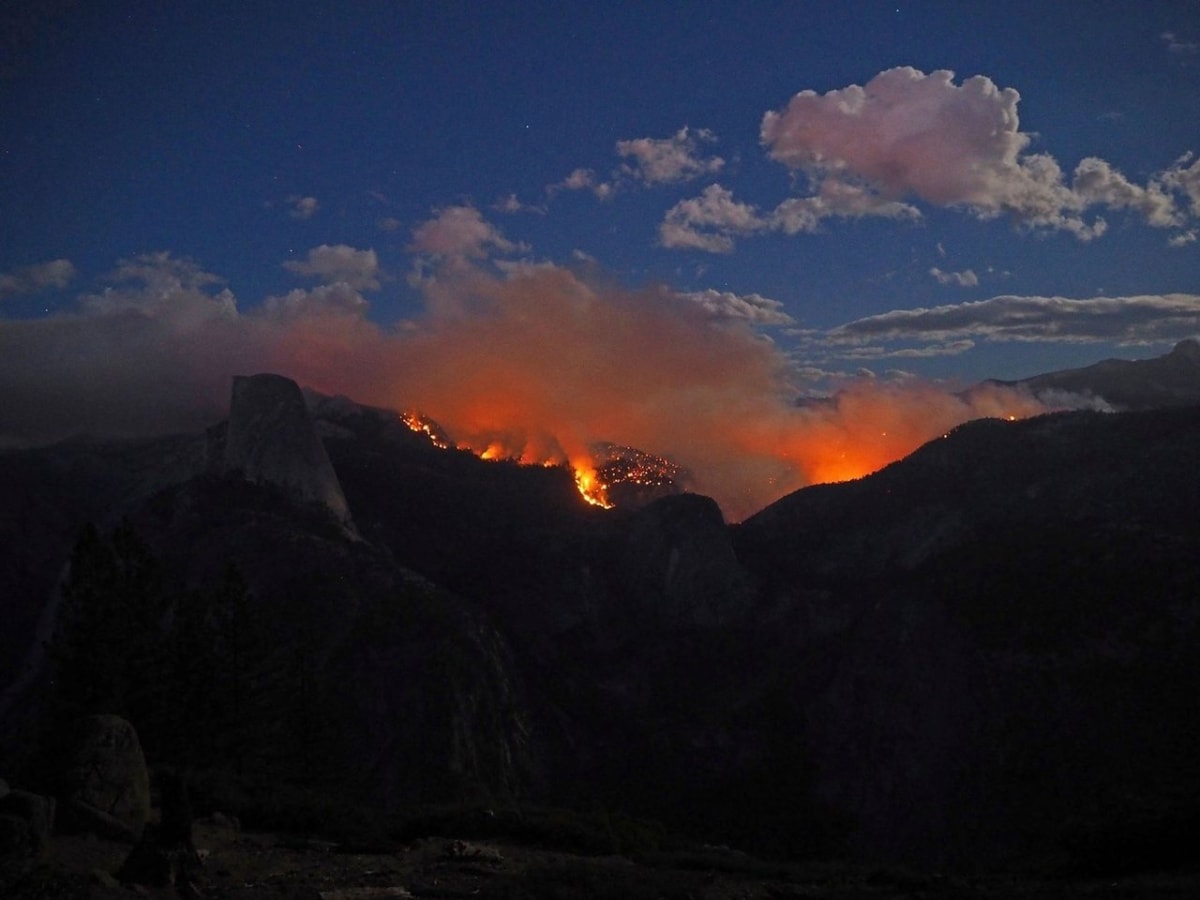 Plameny nad Yosemitem - Obrázek 2