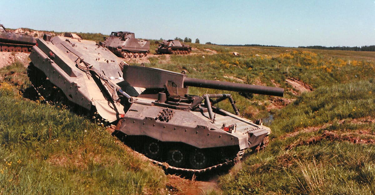 Švédská tanková bizarnost - UDES-XX-20 překonávání příkopu