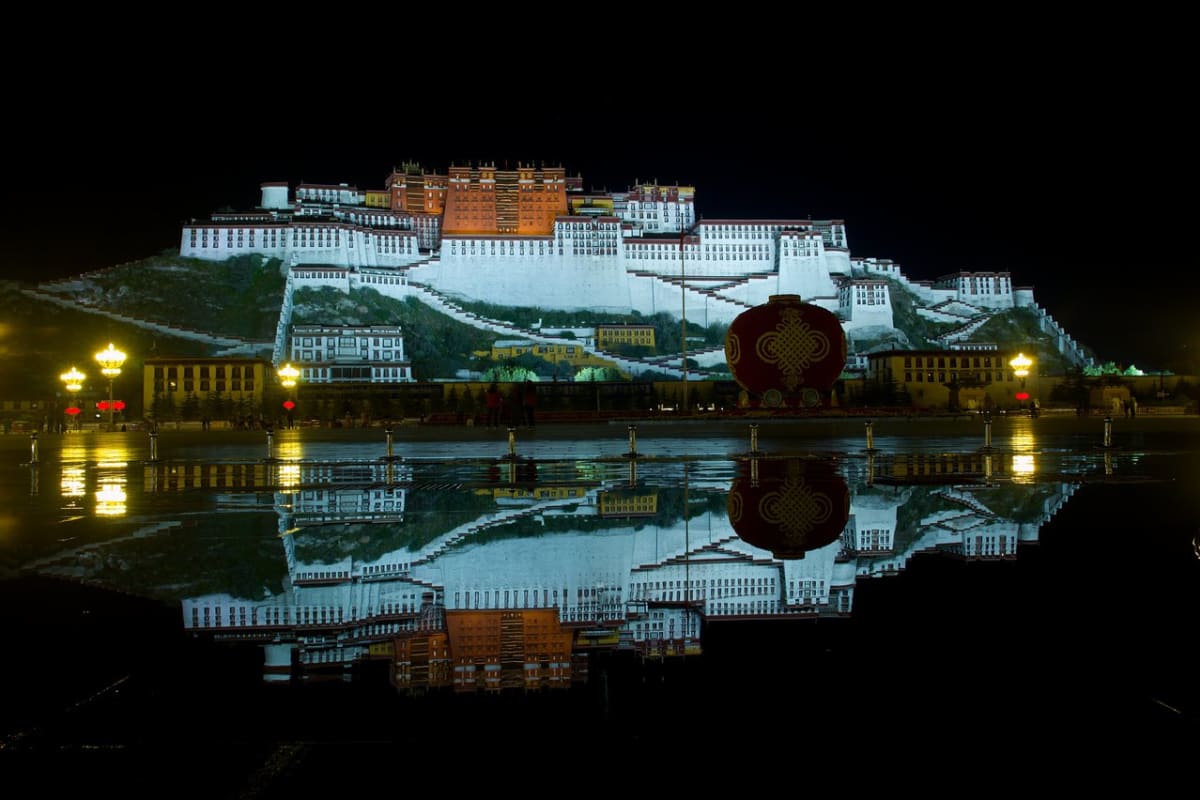 Potála - sídlo tibetských dalajlámů - není divu, že se z paláce stal symbol