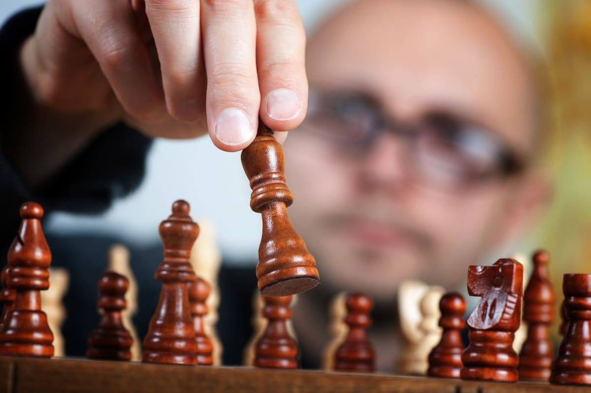 Náhodné chování se projevuje i v šachách.