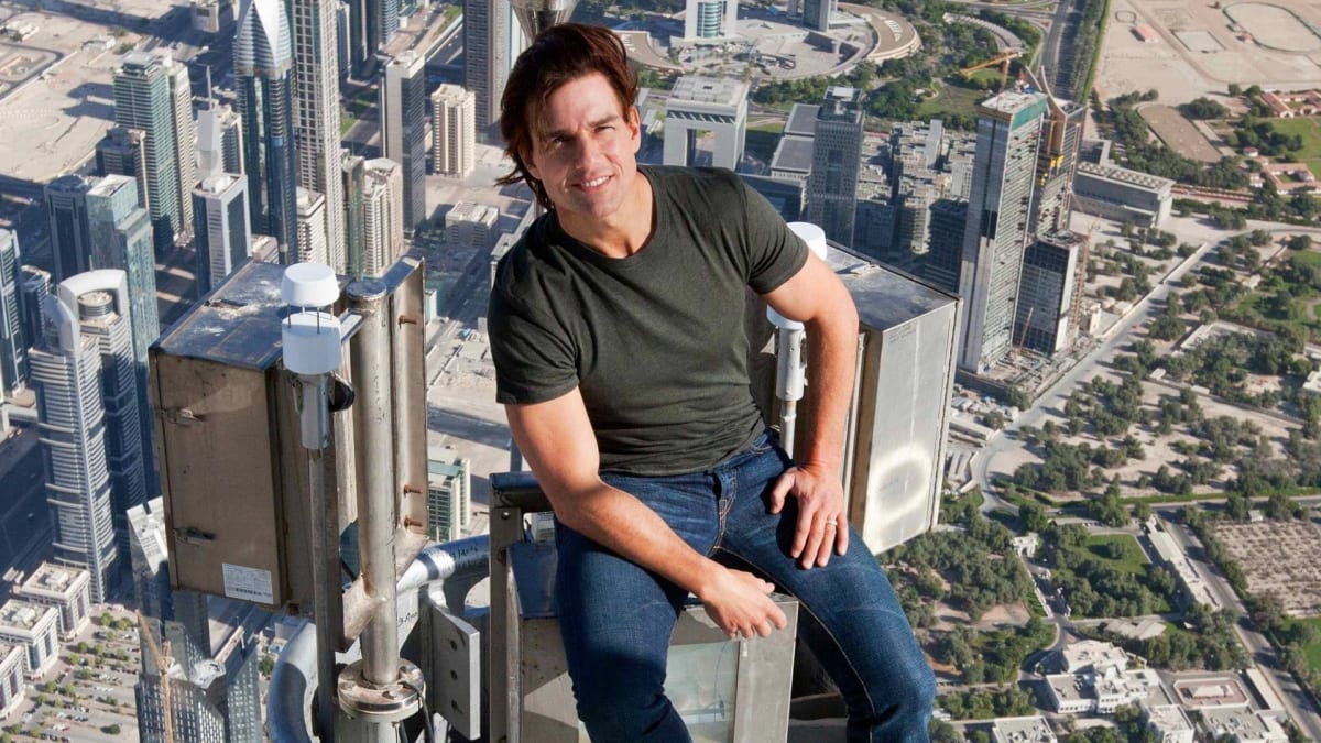 Tom Cruise na vrcholu Burdž Chalífa
