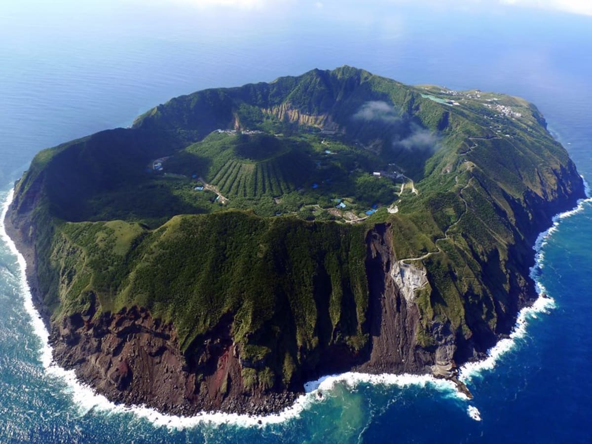 Ostrov Aogashima
