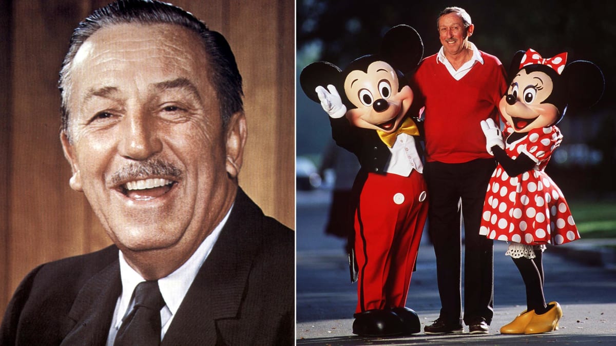 Walt Disney (vlevo) a jeho starší bratr Roy (vpravo) s Mickeym a Minnie