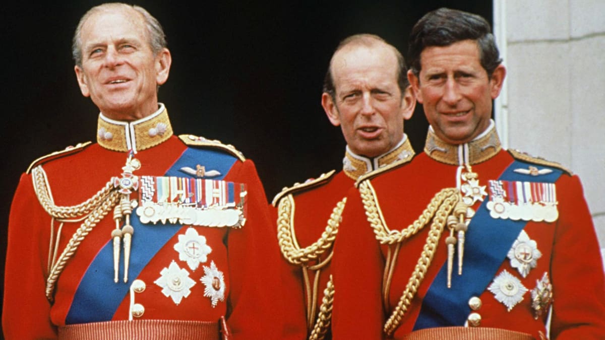 Princ Philip a Princ Charles v roce 1997