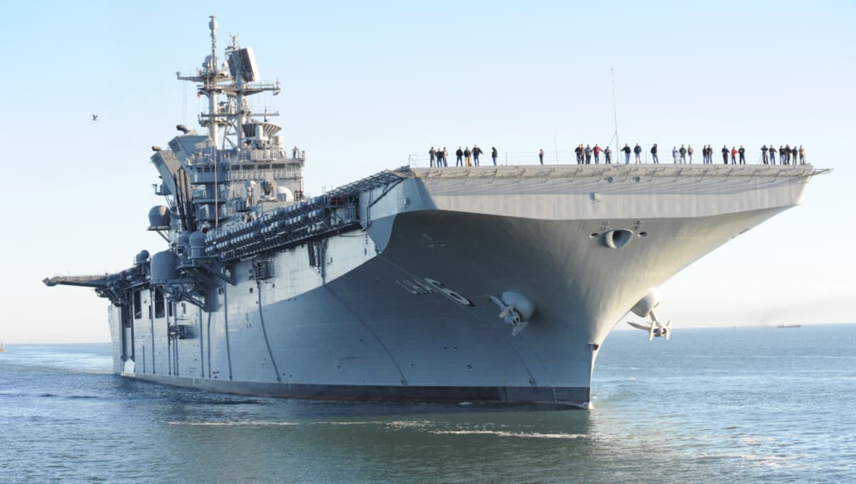 USS America (4)