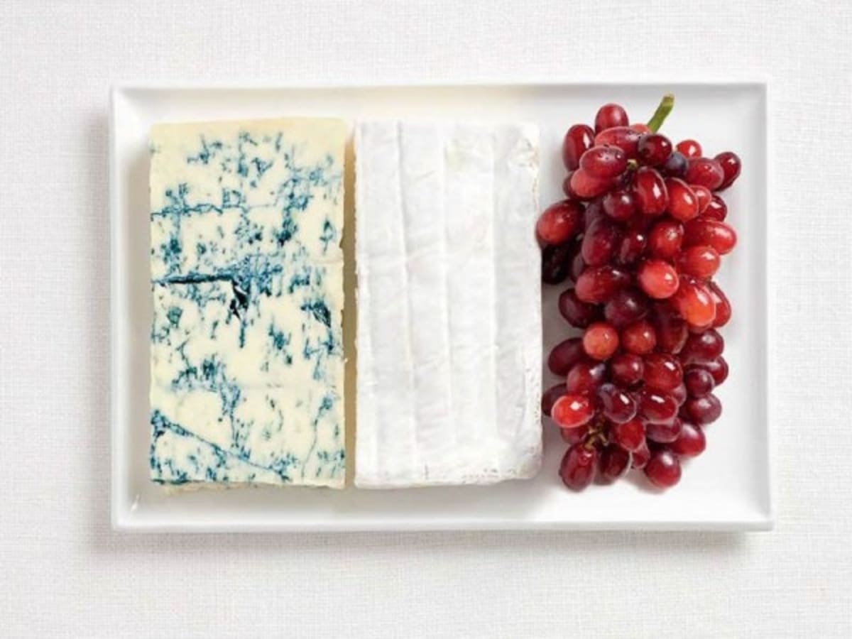 Francie: Modrý sýr, brie a hrozny