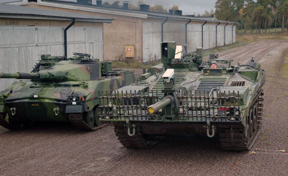 Ve Švédsku vymysleli tank, který neměl věž a uměl tancovat  - Obrázek 11