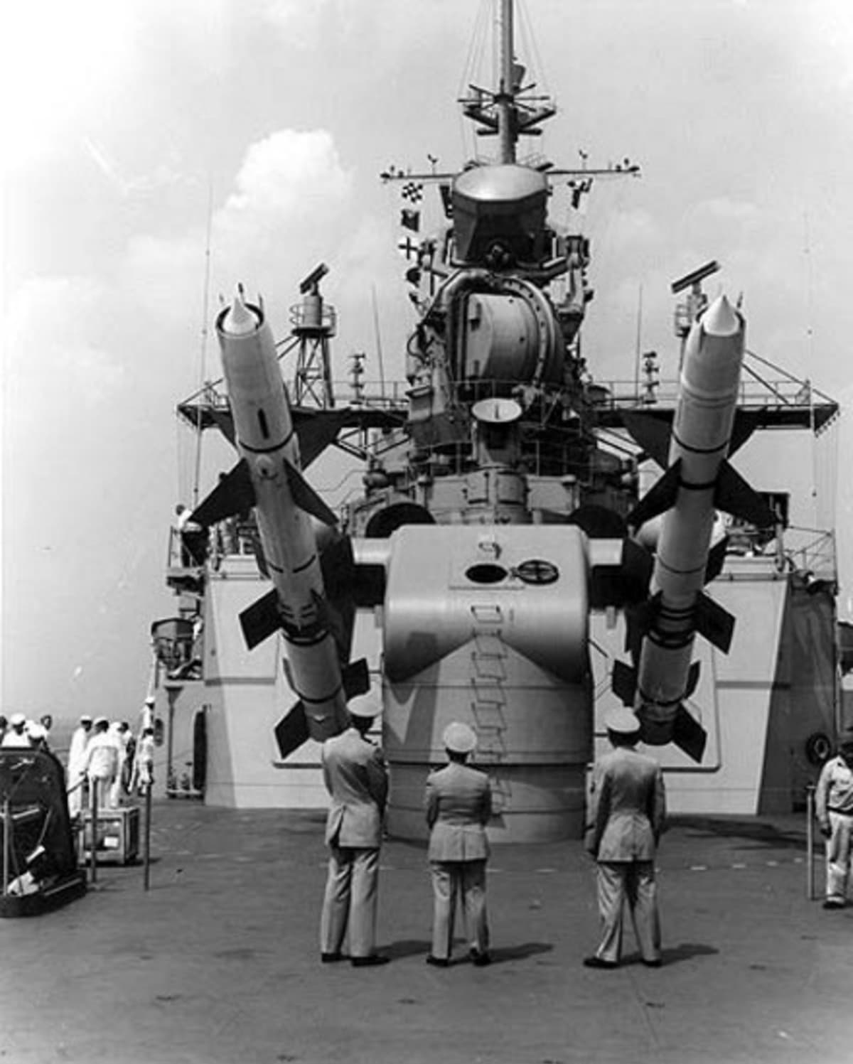 USS Long Beach - Obrázek 12