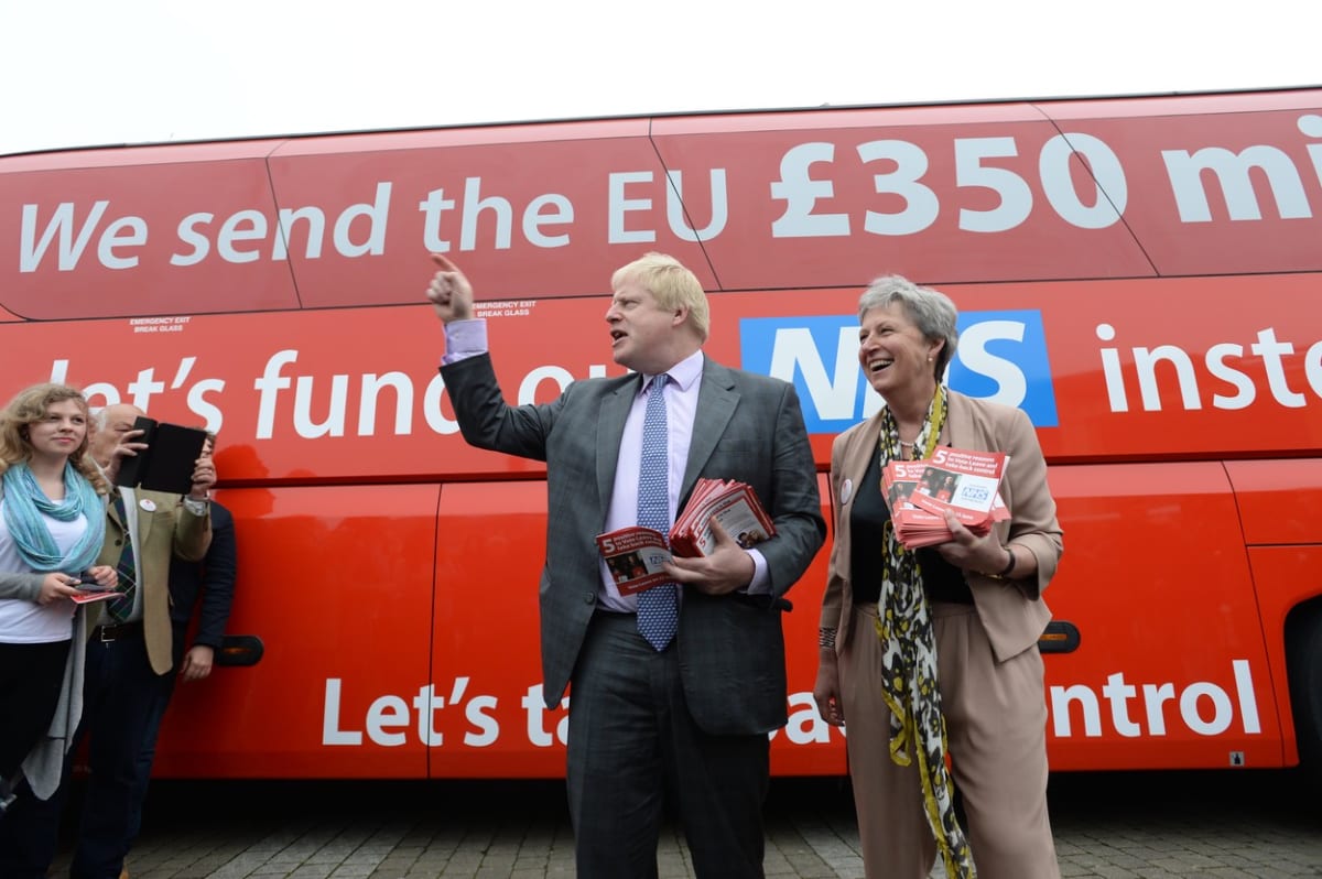 Boris Johnson jako jedna z hlavních tváří kampaně za odchod z EU