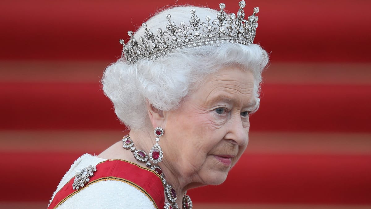 Alžběta II. slaví 70 let na trůnu.