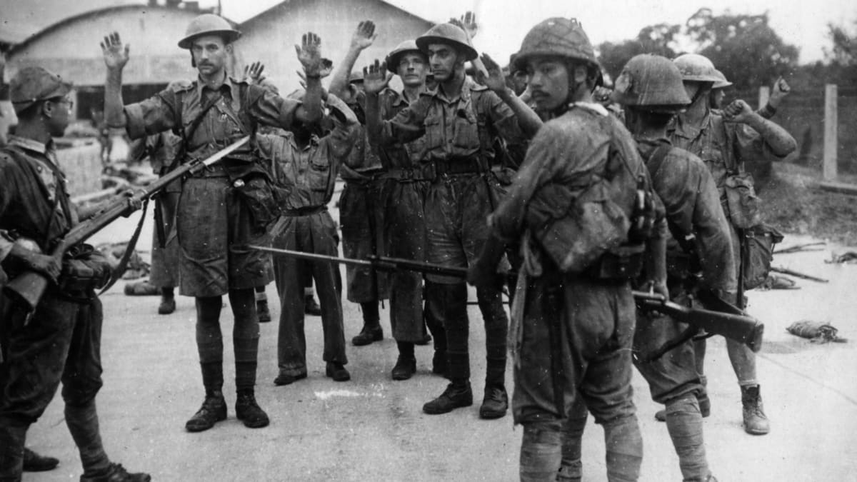 Britští vojáci se 15. února 1942 vzdávají Japoncům