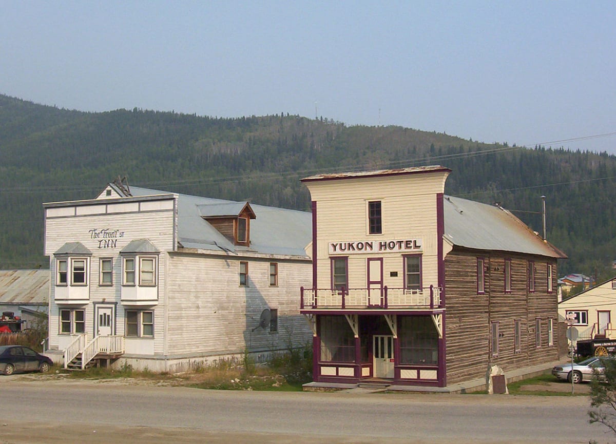 Hotel v Dawson City