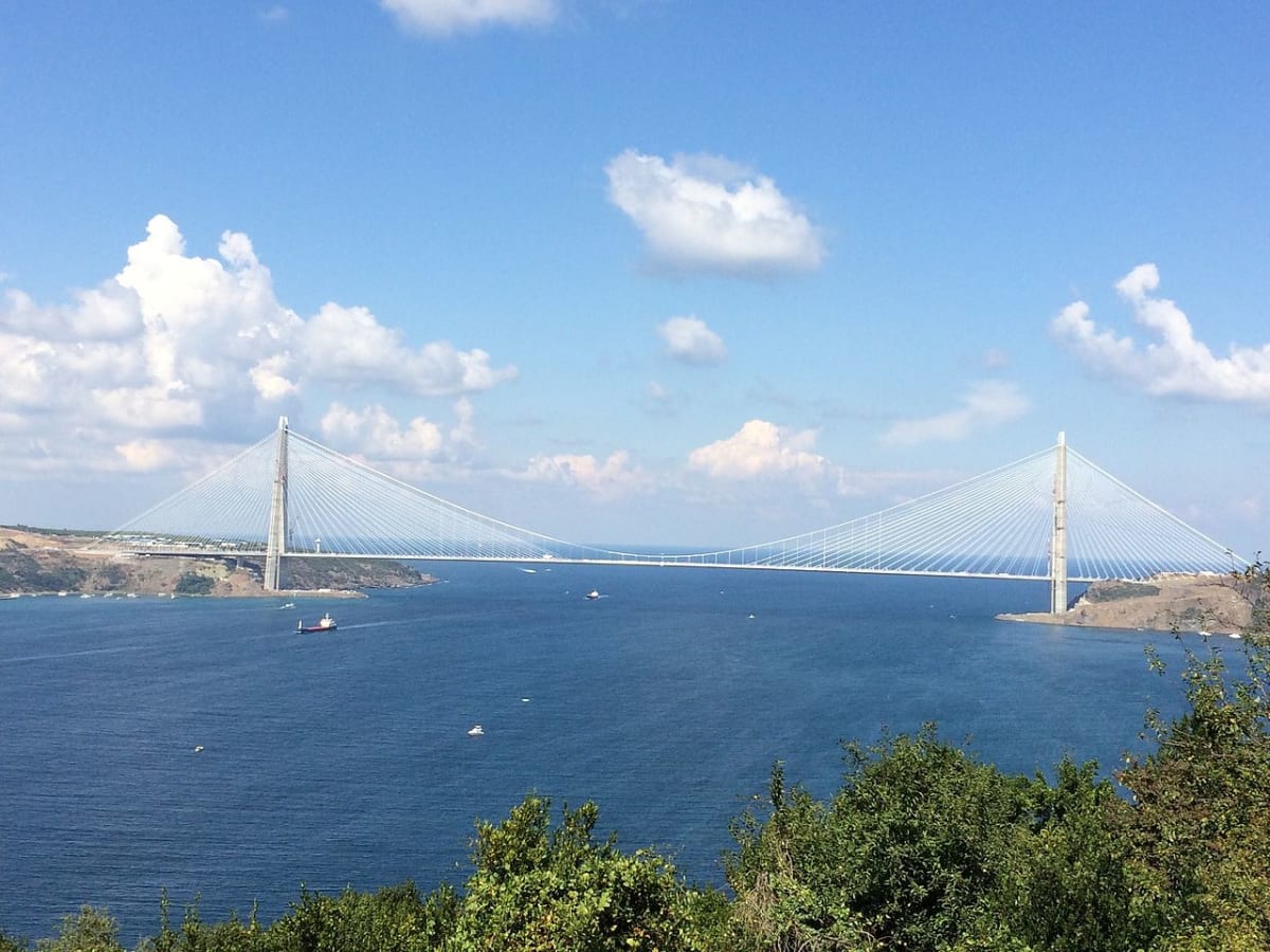 Most Selima I. Hrozného - další "zkratka" do Asie