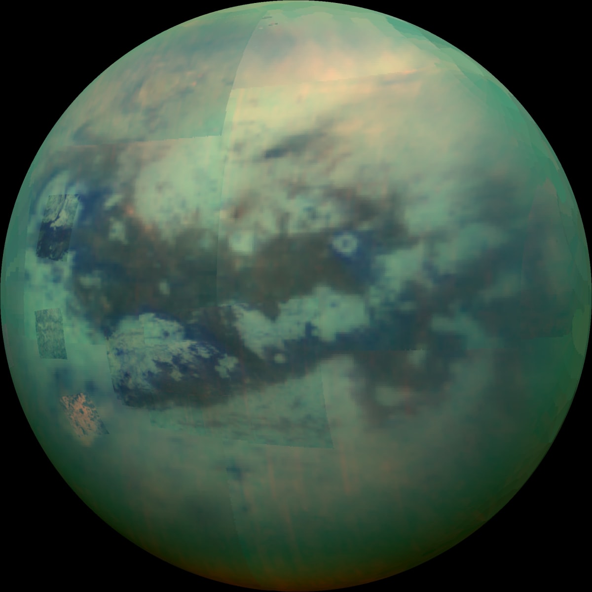 Takhle vypadá Titan infračerveným "pohledem" sondy Cassini
