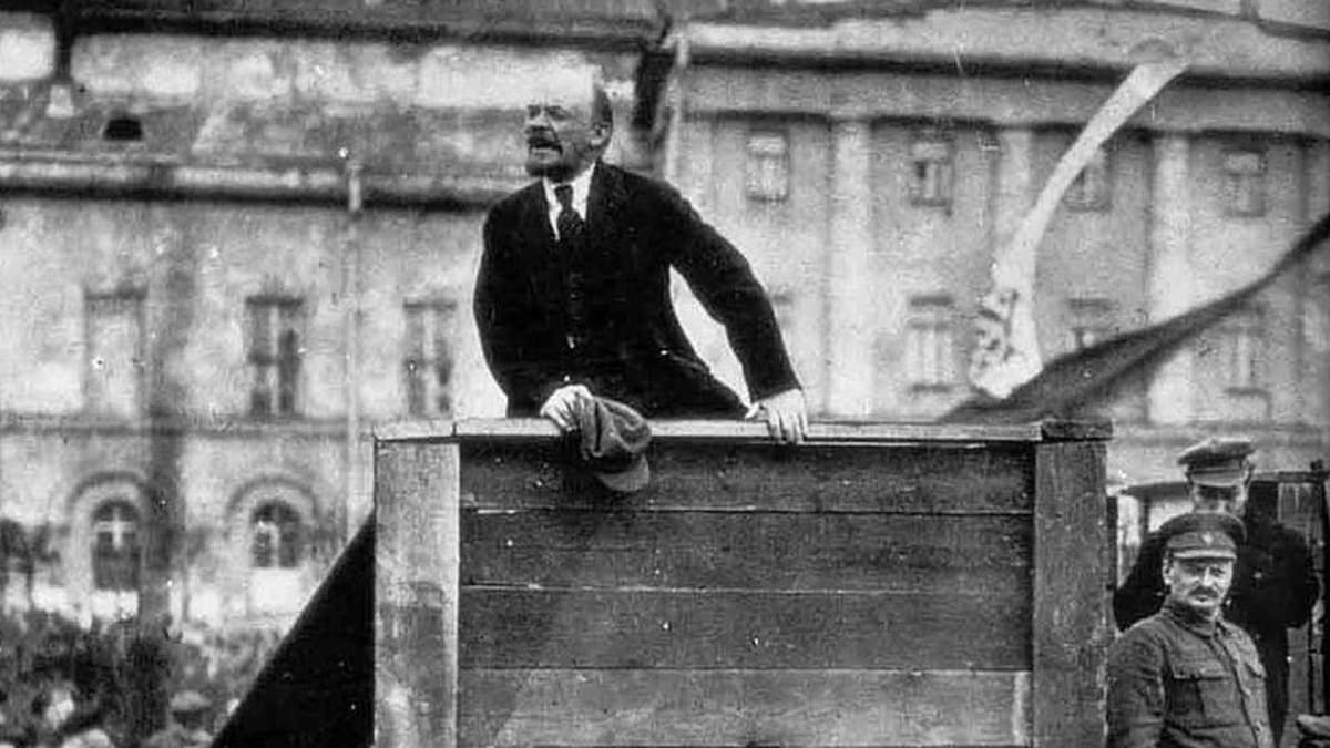 Řečnící Lenin