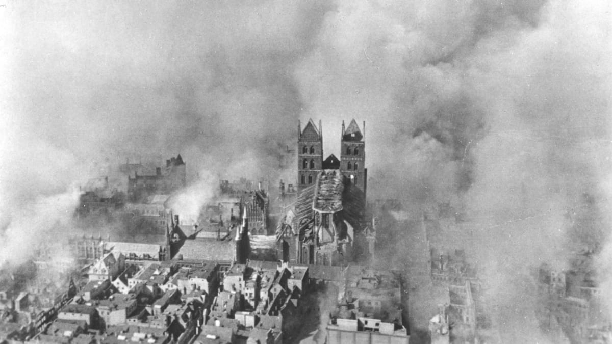 Lübeck bombardování 2