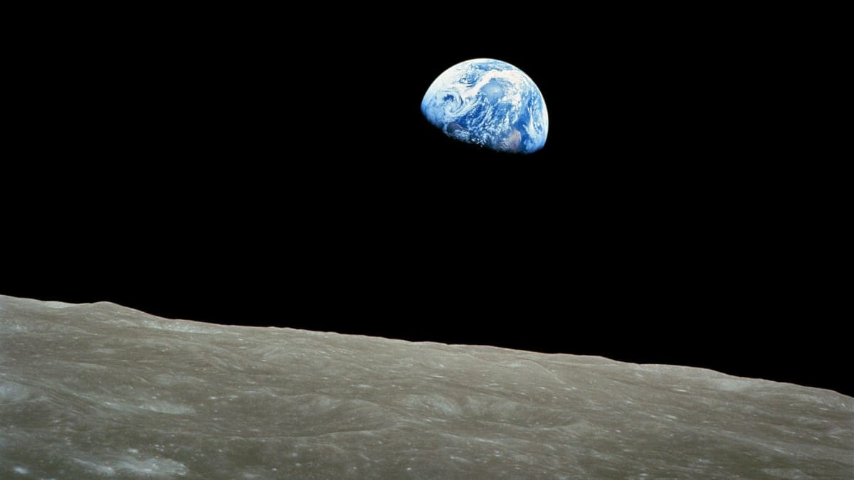 Pro zajímavost: Pohled z Měsíce na Zemi