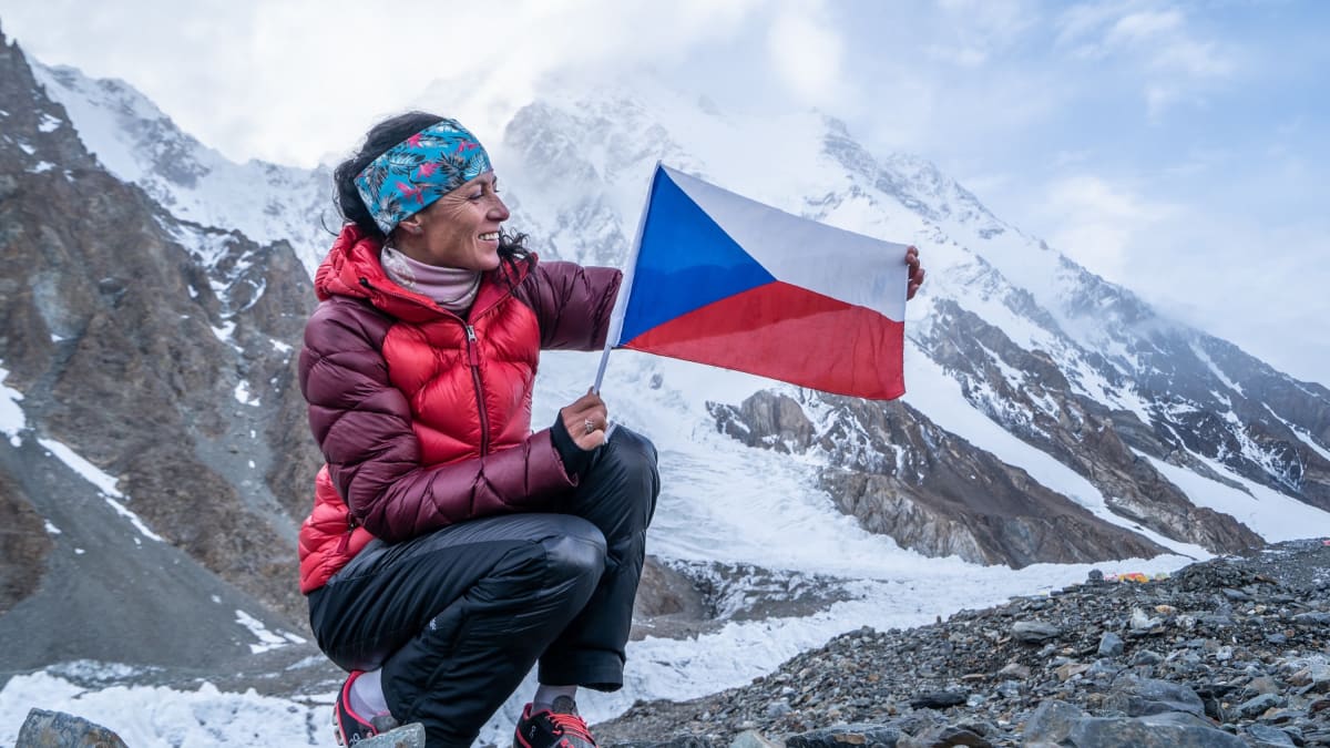 K2 vlastní cestou – Klára Kolouchová