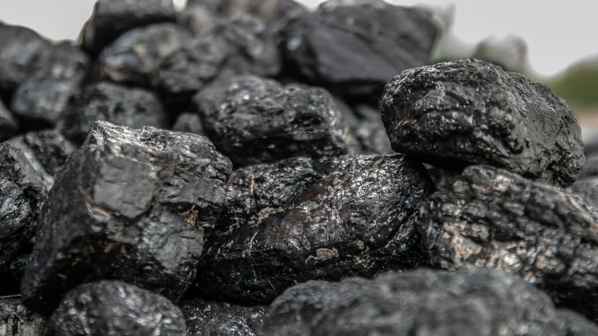 Uhlí - jedna ze základních energetických komodit