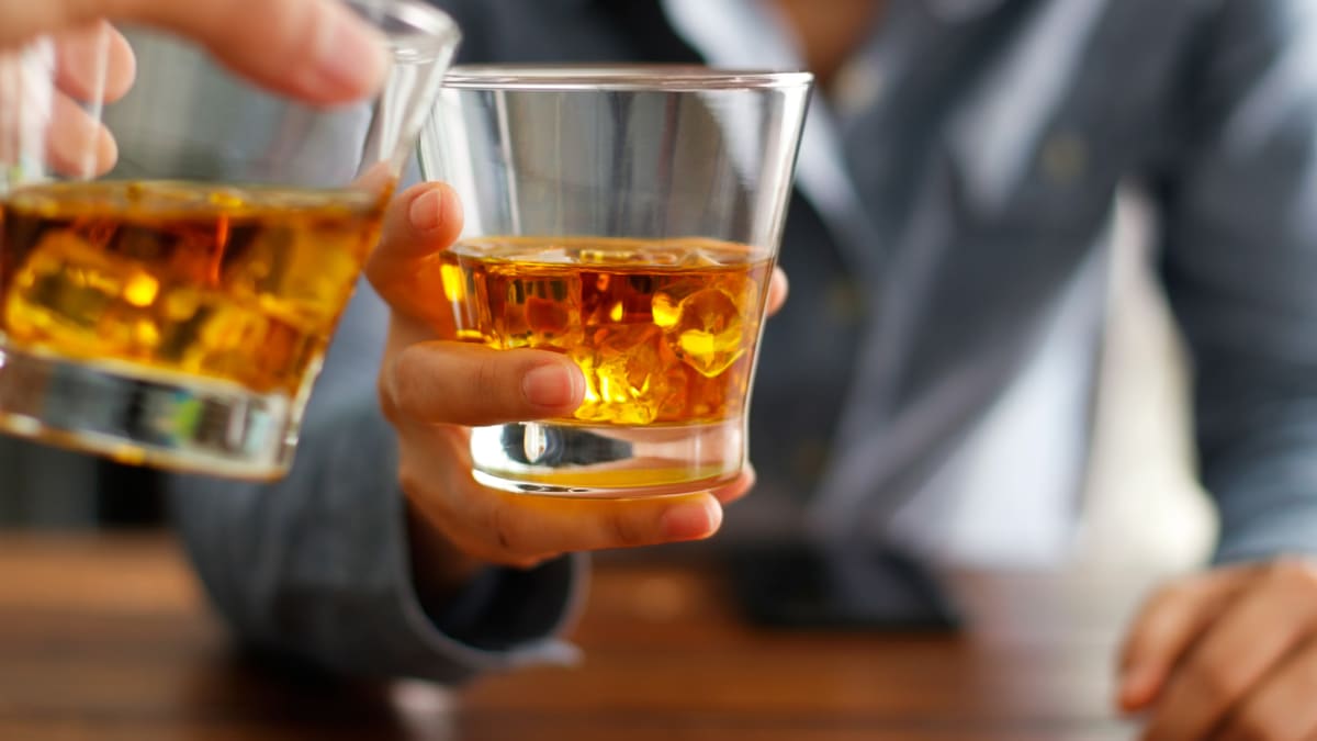 Jak souvisí vzdělání s konzumací alkoholu? 1