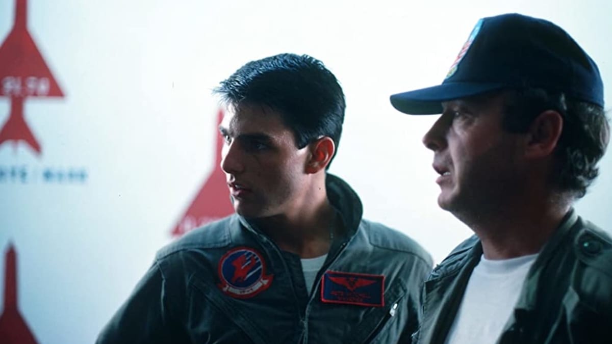Tom Cruise a režisér Tony Scott při natáčení Top Gunu