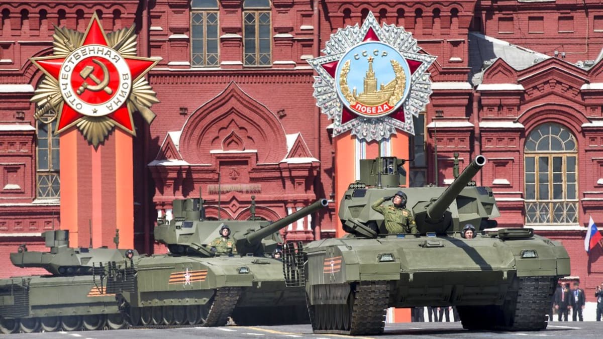 Rusko šetří na civilním výzkumu, ale dává peníze do zbrojení