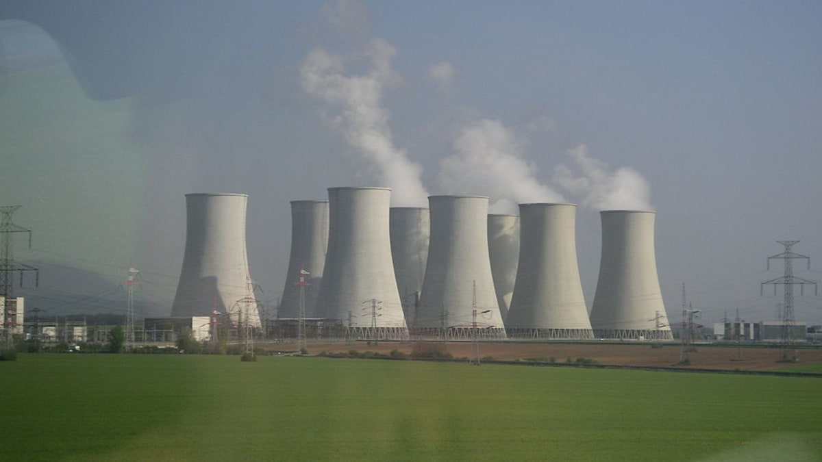 Doba uhlí se z ekologických důvodů blíží ke konci, ČR směřuje především k jaderné energetice