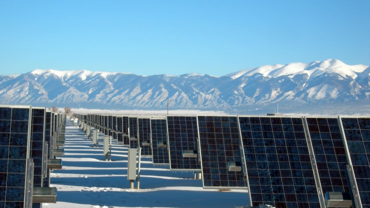 Solární elektrárny chrání prostředí, ale hyzdí krajinu