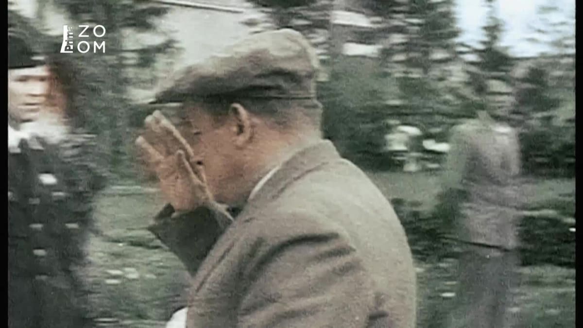 Stalin v barvě - Čkalov [video p430177]
