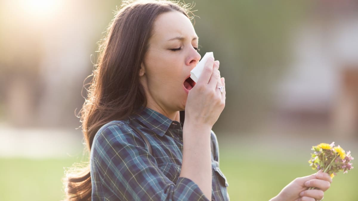 Kýchání nemusí souviset jen s alergiemi či nachlazením, jedná se o zcela zdravý proces.