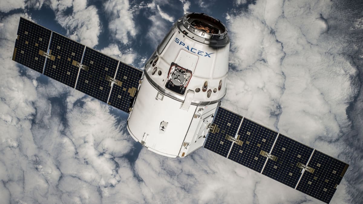 Družice SpaceX - ilustrační fotka
