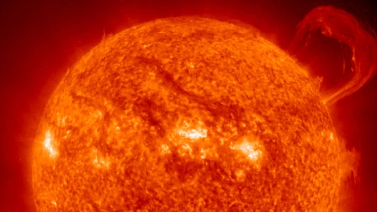 Slunce na fotografii NASA - Obrázek 1
