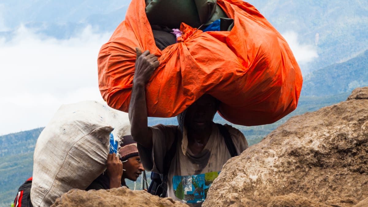 Kilimanjaro - těžká práce