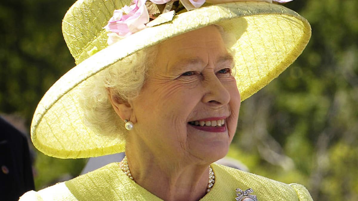 Dát si čaj s královnou Alžbětou? To by chtěl každý!