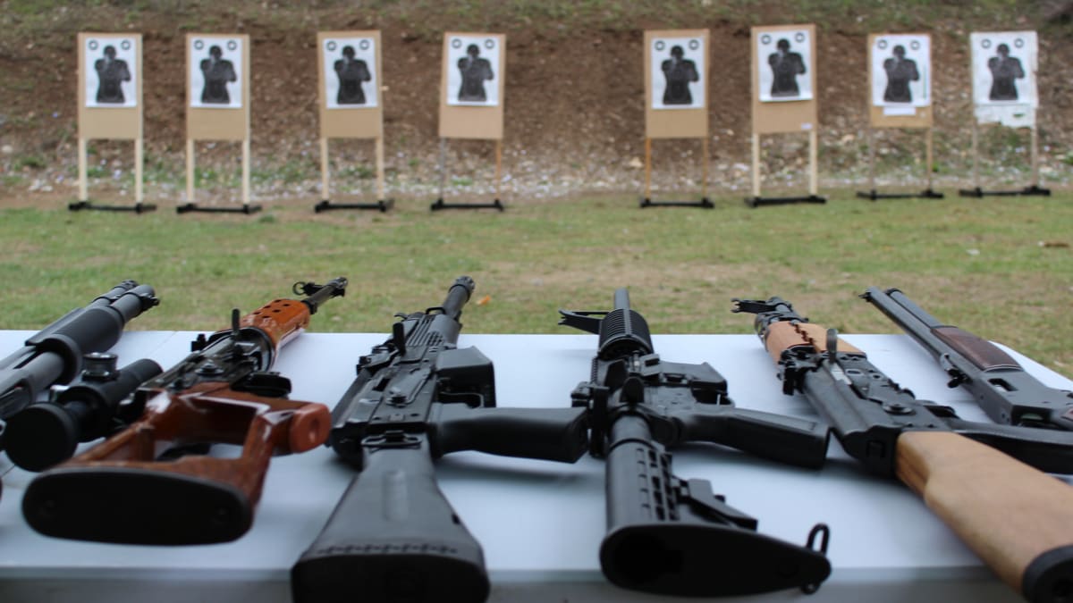 Za nárůstem počtu zbraní stojí hlavně stále se zlepšující ekonomická situace střelců v Česku