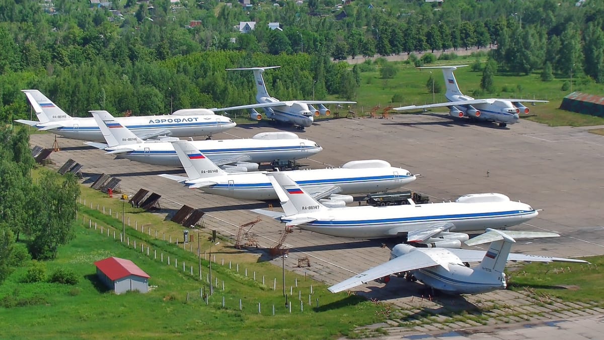 Všechny čtyři vyrobené kusy Il-80
