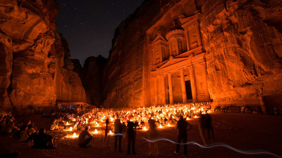 magické skalní město Petra - Jordánsko