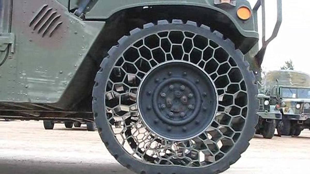 Polaris Airless Tyres - armáda