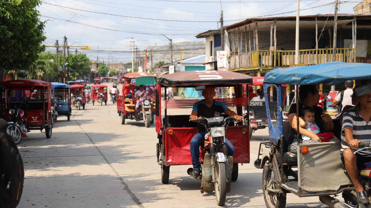 Hlavním dopravním prostředkem jsou v Iquitos mototaxi