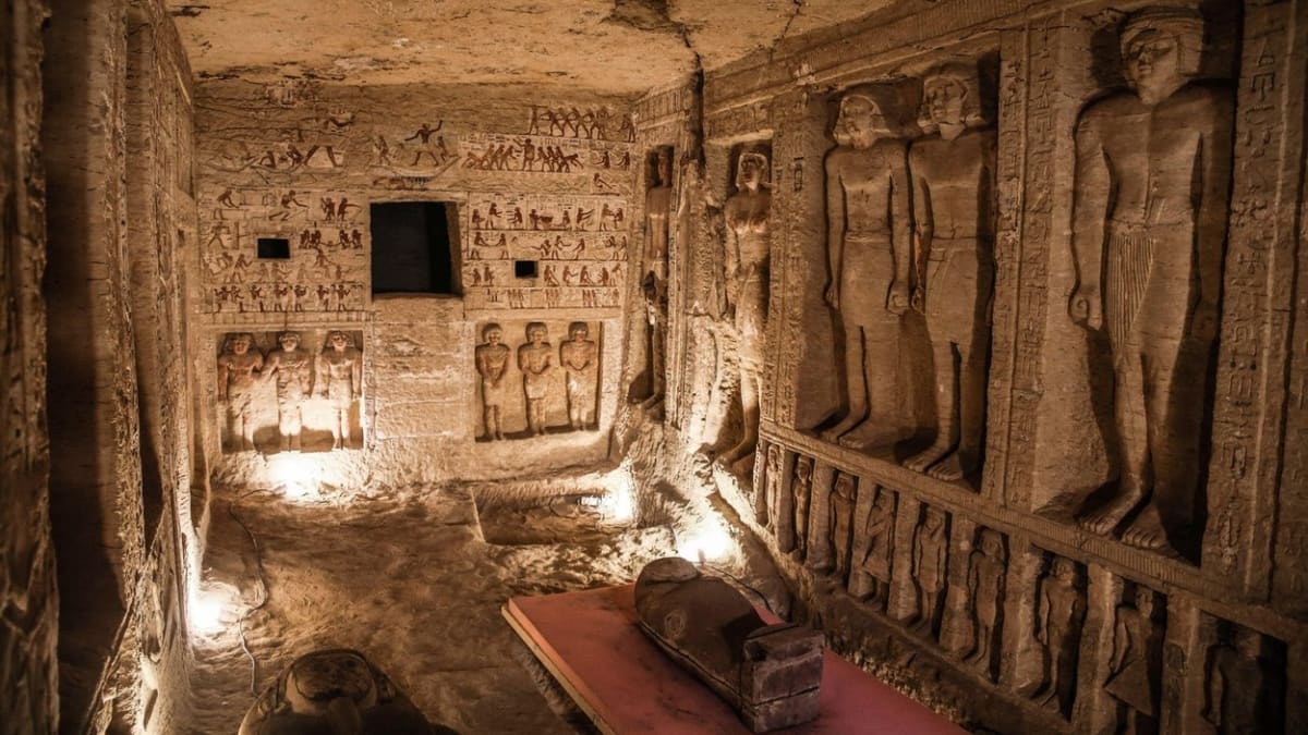 Tyto pohřební šachty v Sakkáře jsou staré 2500 let