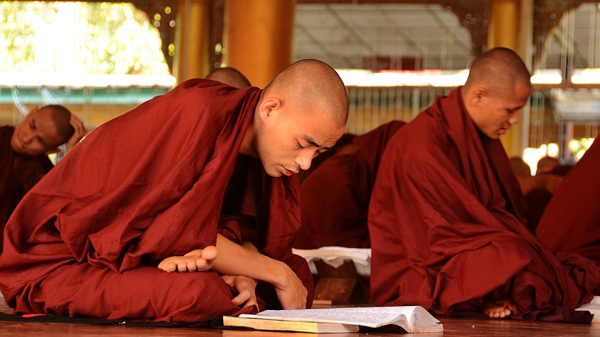 ve škole barmských mnichů