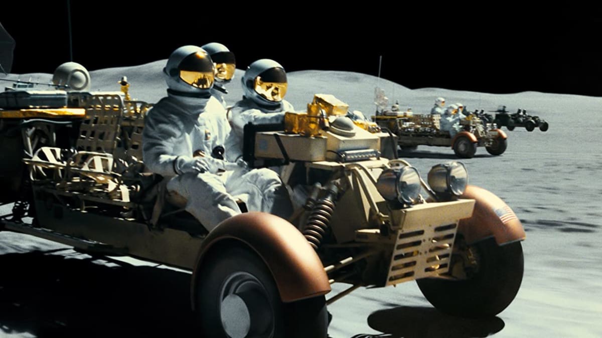 Ve sci-fi filmu Ad Astra lidstvo osídlilo Měsíc