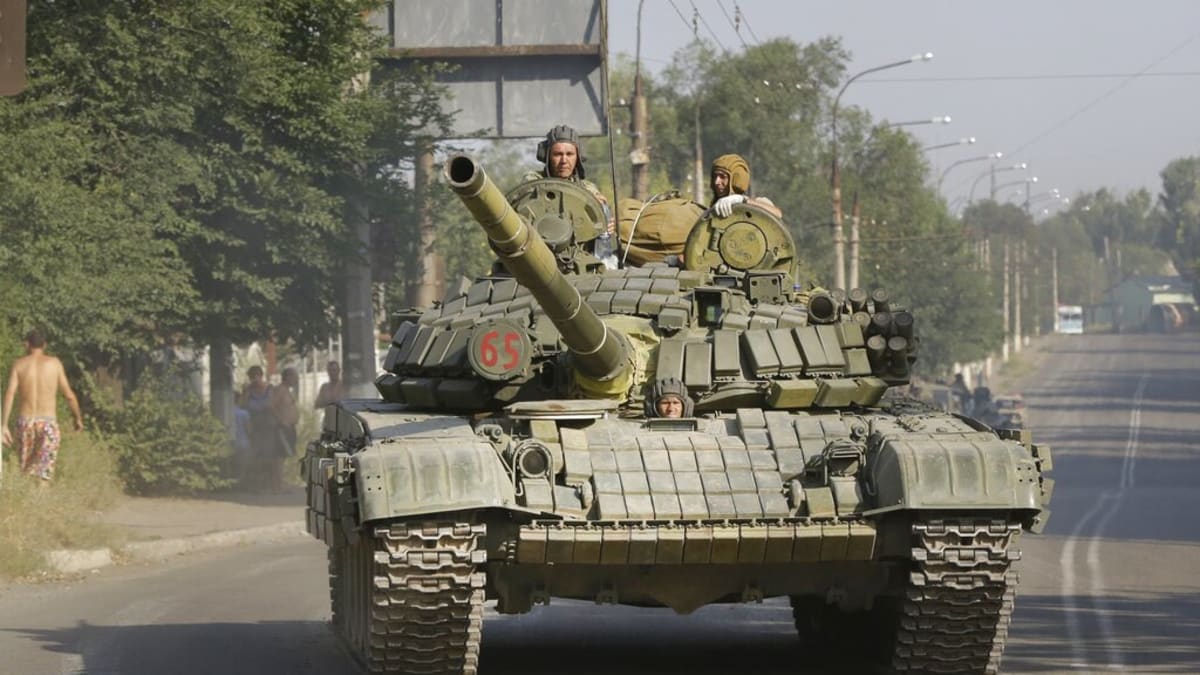 Proruští rebelové na východě Ukrajiny. 