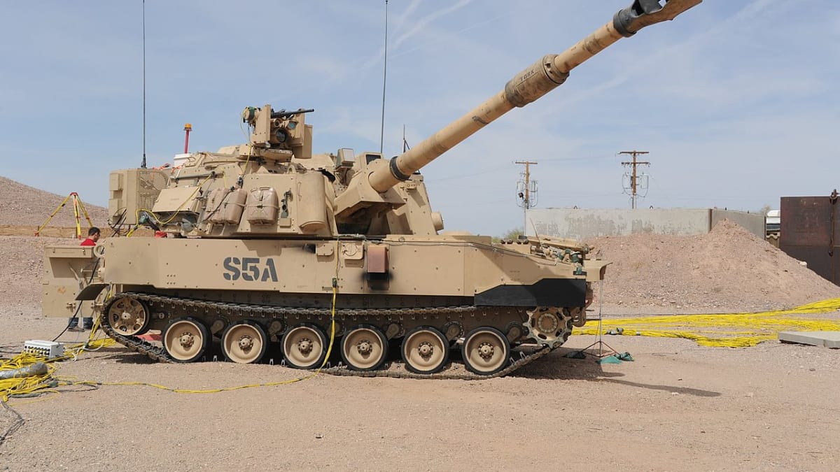 M109A7 155mm na střelnici v Arizoně