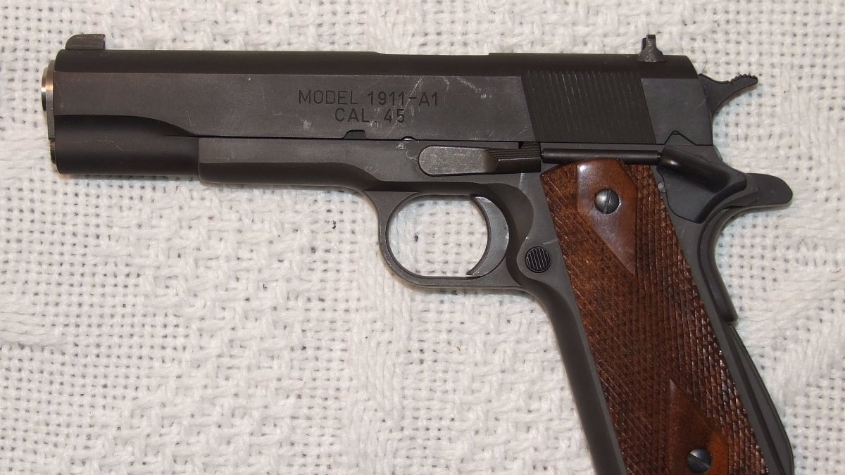Pistole M 1911 A1 z moderní výroby od firmy Springfield Armory